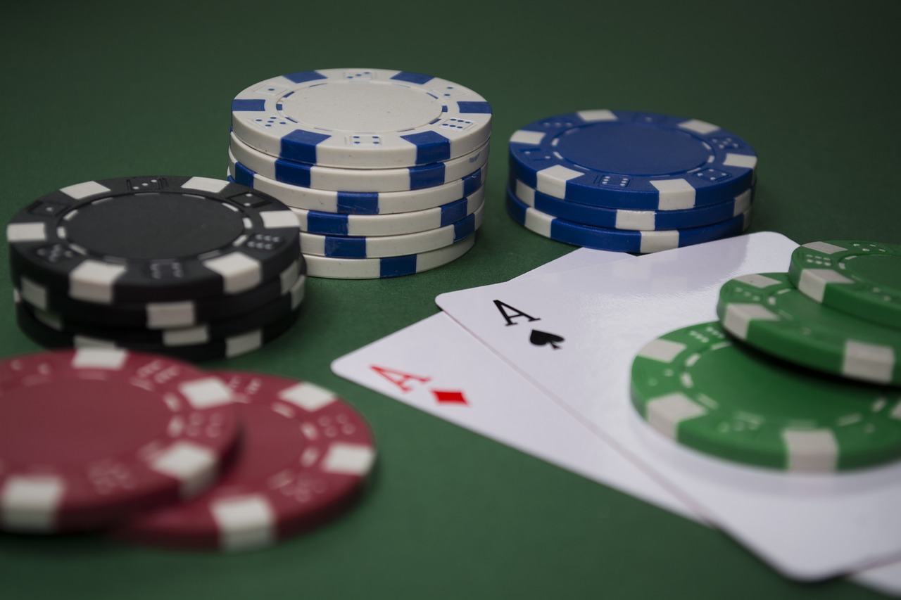 The Psychology of Gambling: Understanding the Mindset of Posh Friends Players