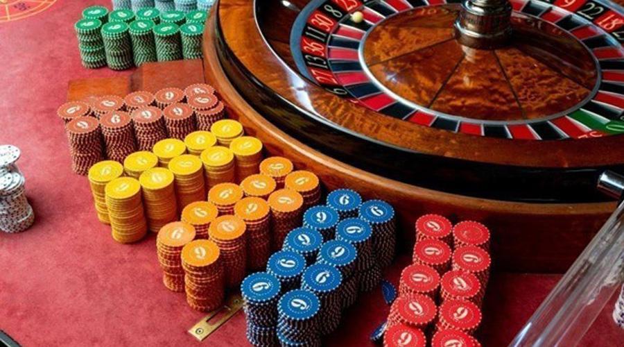 The Future of Online Gambling: Insights from Vegas Country Casino Online's Experts