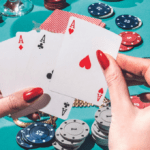 The Pros and Cons of Playing Poker at 1Red Casino Online