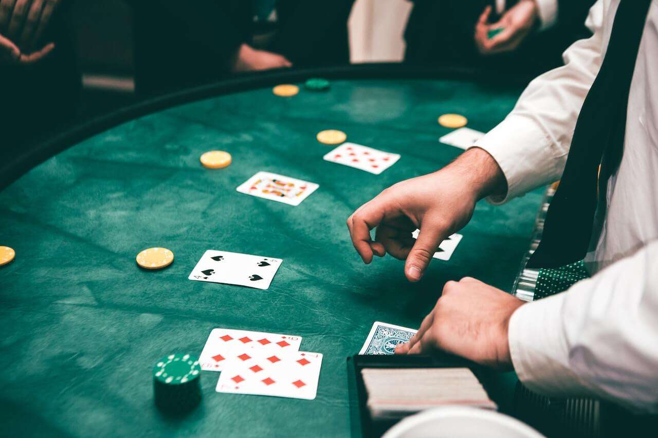 A Beginner's Guide to Playing Table Games at Calvin Casino Online