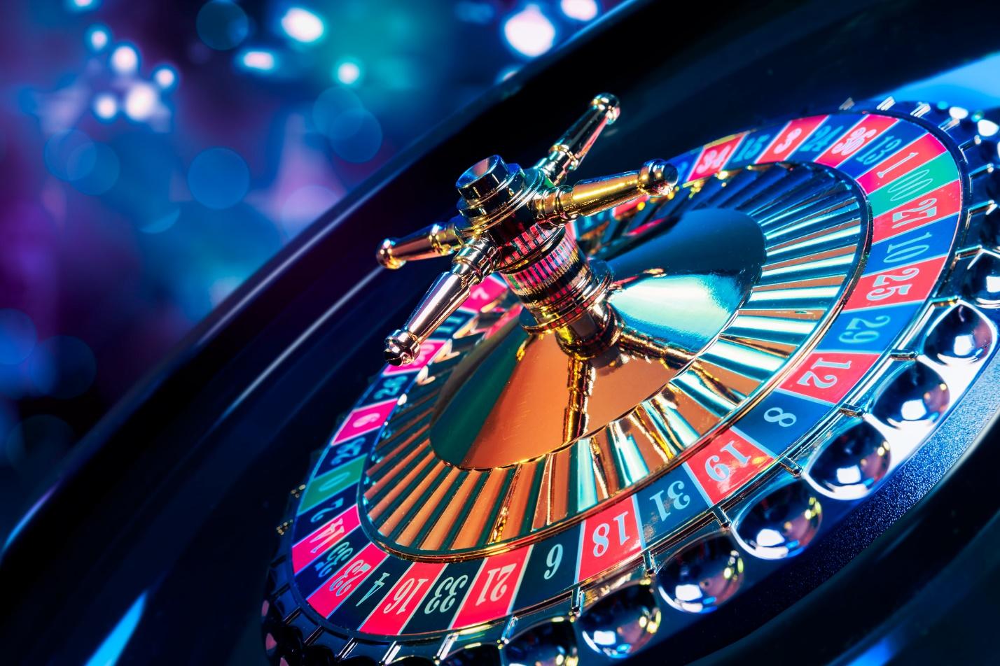 Exploring the VIP Program at Slot Flix Casino Online